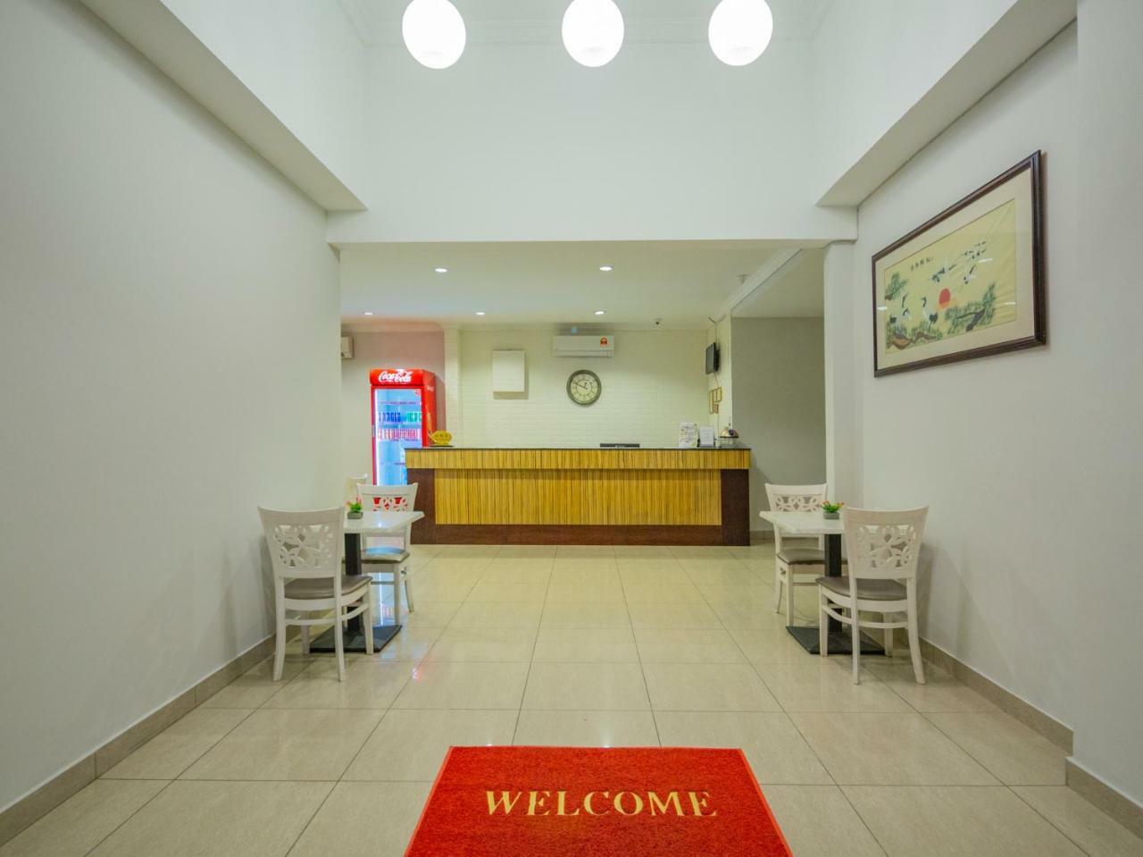 קוטה קינבלו Summer Hotel מראה חיצוני תמונה